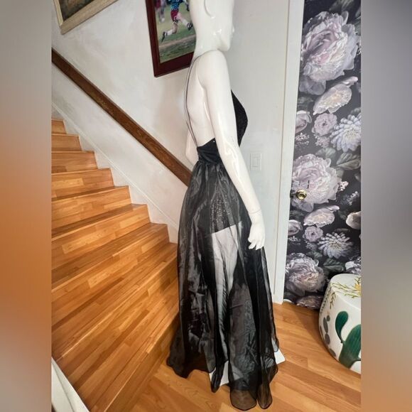 MAC DUGGAL 26292 DRESS/ size 2 - Picture 6 of 8